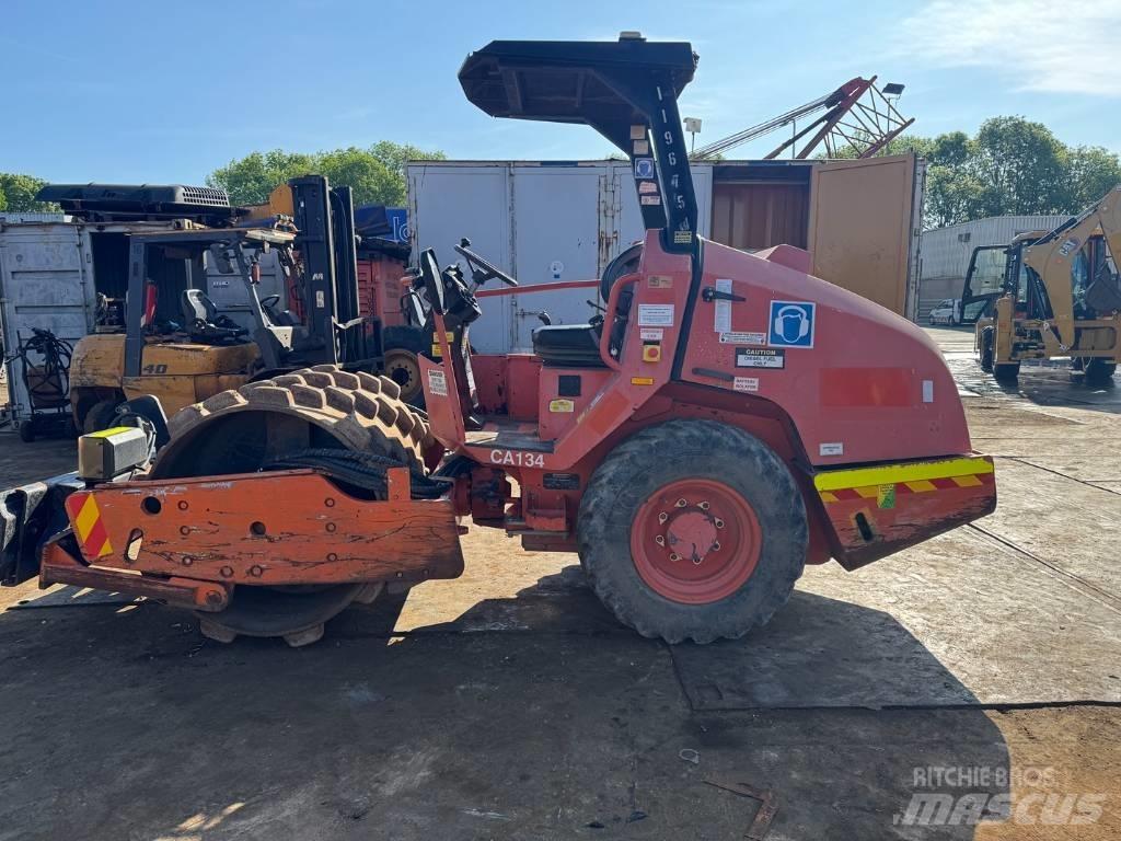 Dynapac CA 134 PD Kombinuoti volai