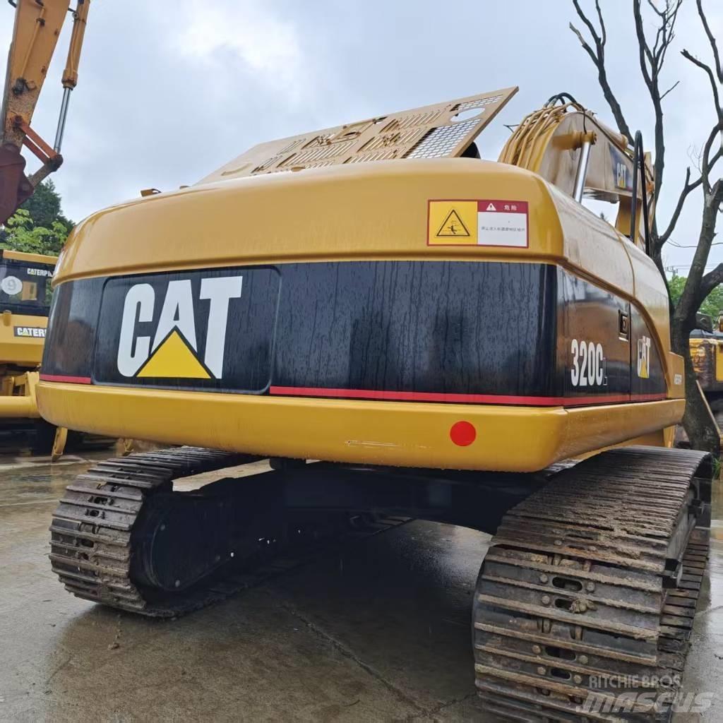 CAT 320 C L Vikšriniai ekskavatoriai
