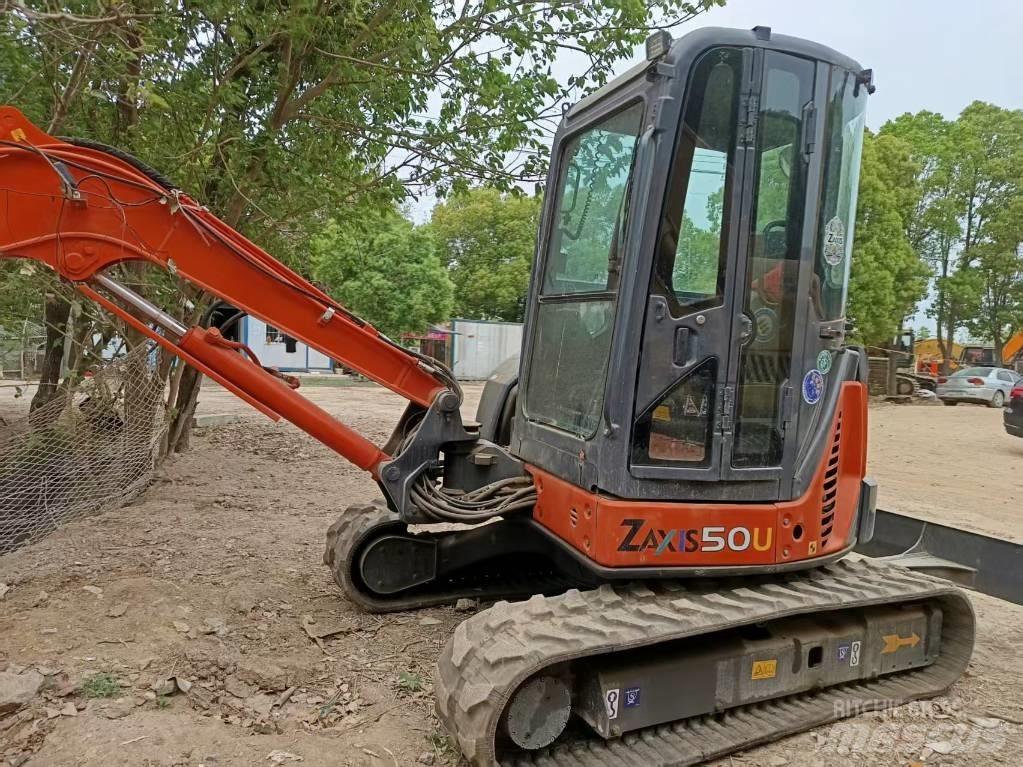 Hitachi ZX50U Mini ekskavatoriai < 7 t