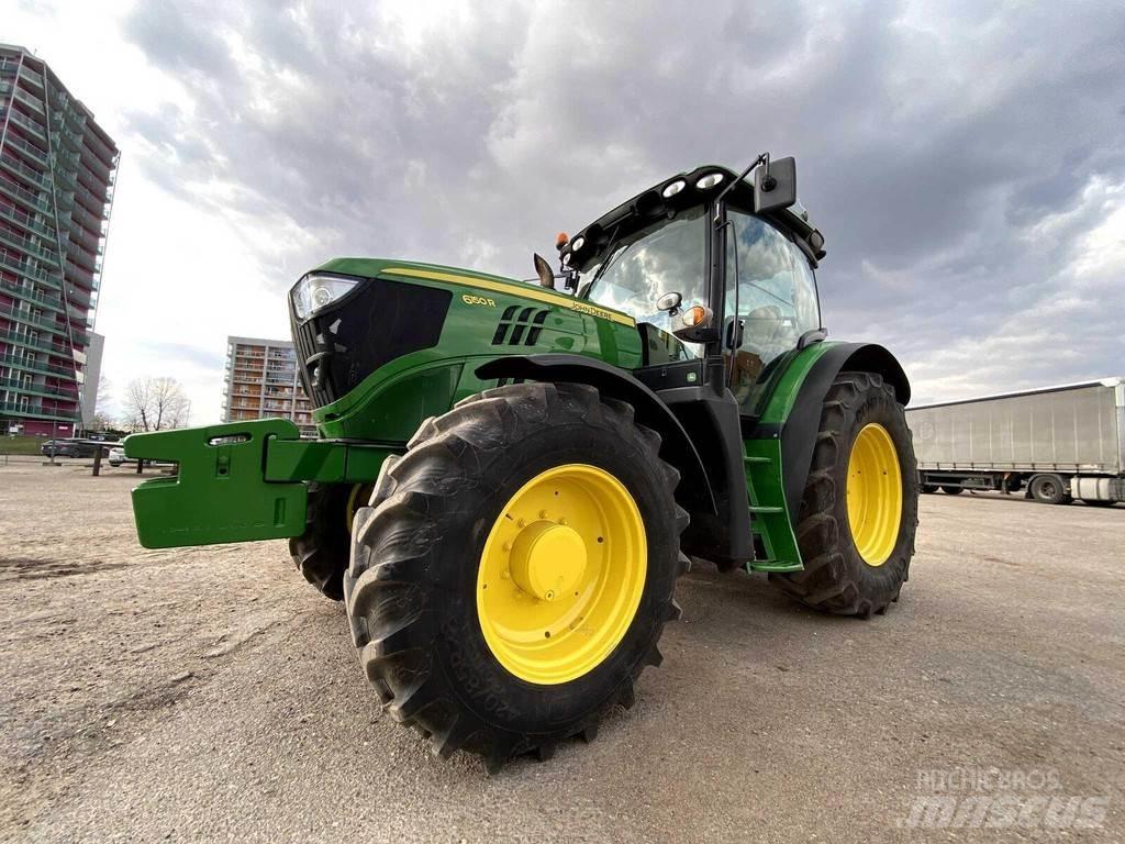 John Deere 6150R Traktoriai