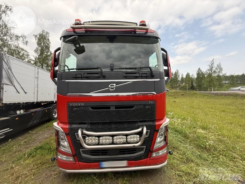 Volvo FH 540 EKIPAGE Savivarčių priekabų vilkikai