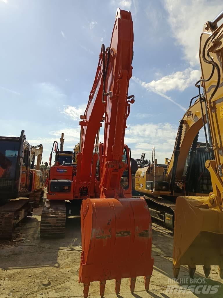 Doosan DX150 LC Vikšriniai ekskavatoriai