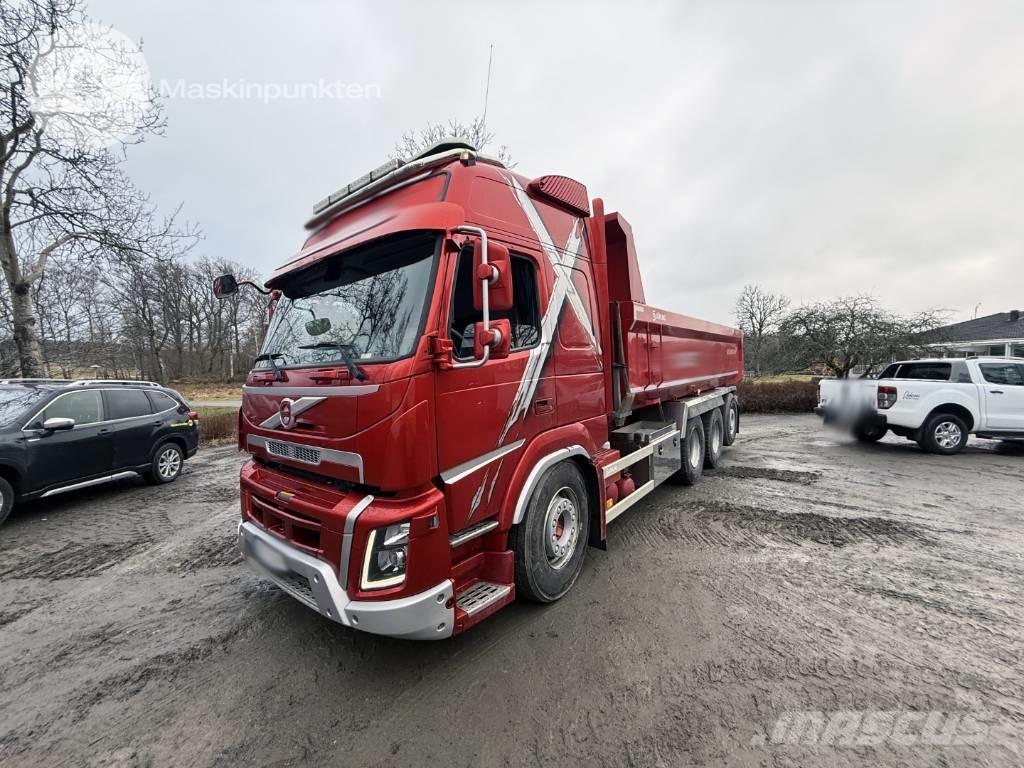 Volvo FMX 540 Savivarčių priekabų vilkikai
