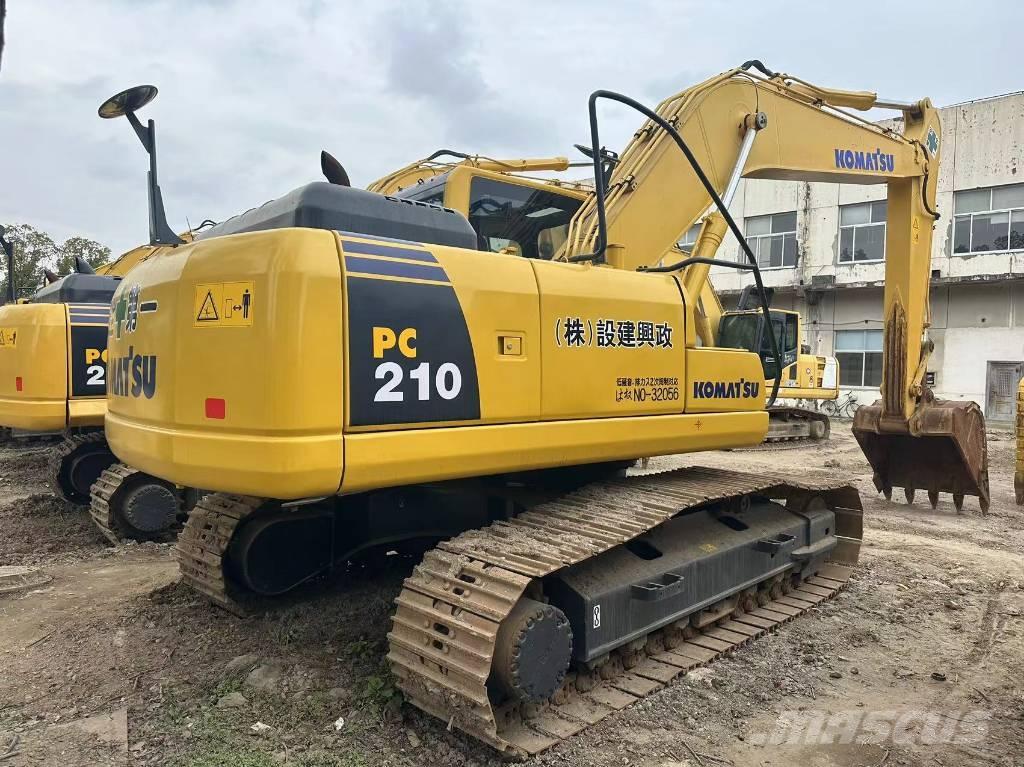 Komatsu PC 210 LC Vikšriniai ekskavatoriai