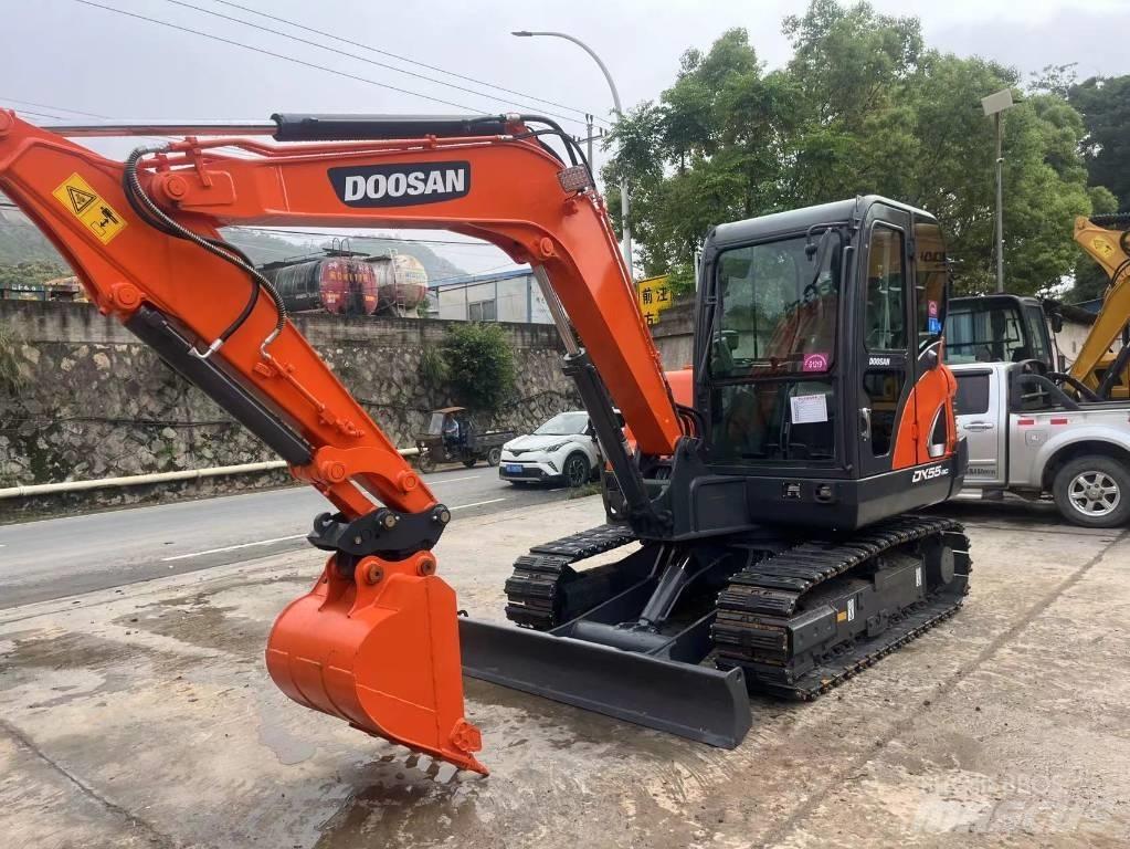 Doosan DX55-9C Mini ekskavatoriai < 7 t