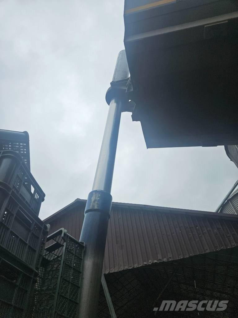 Kel-Berg T 25 Savivartės puspriekabės