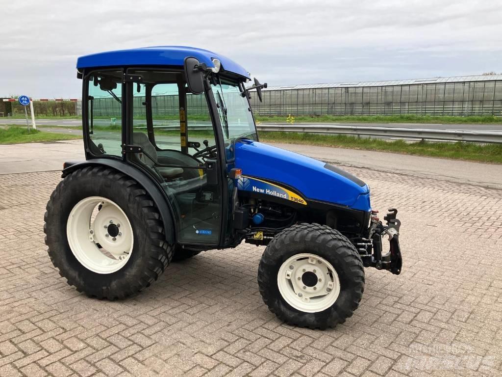 New Holland 3040 Traktoriai
