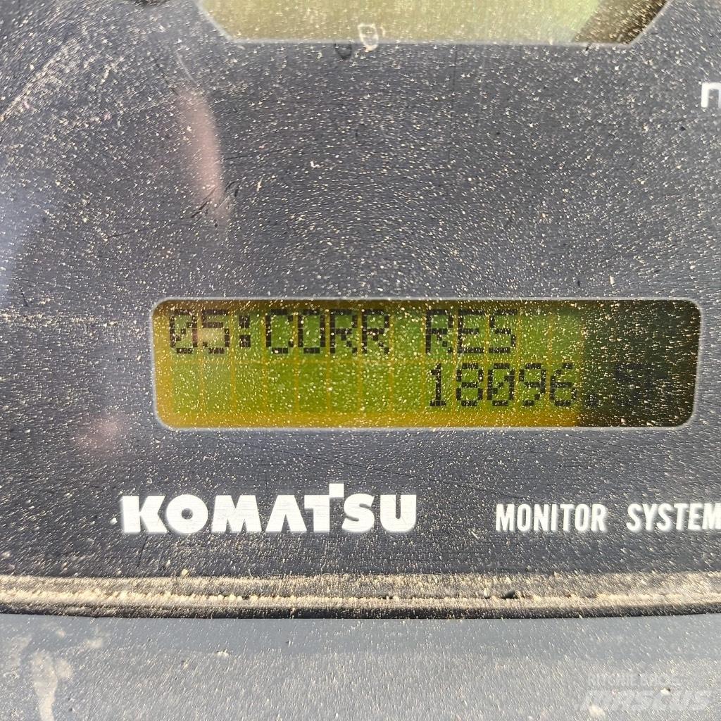 Komatsu D 65 PX-15 Vikšriniai buldozeriai