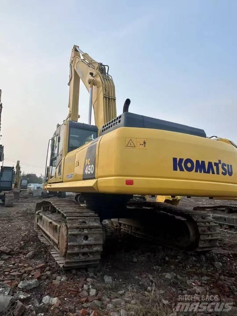 Komatsu 450-8 Vikšriniai ekskavatoriai