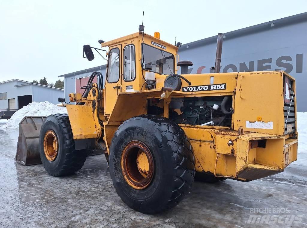 Volvo BM 4500 Naudoti ratiniai krautuvai
