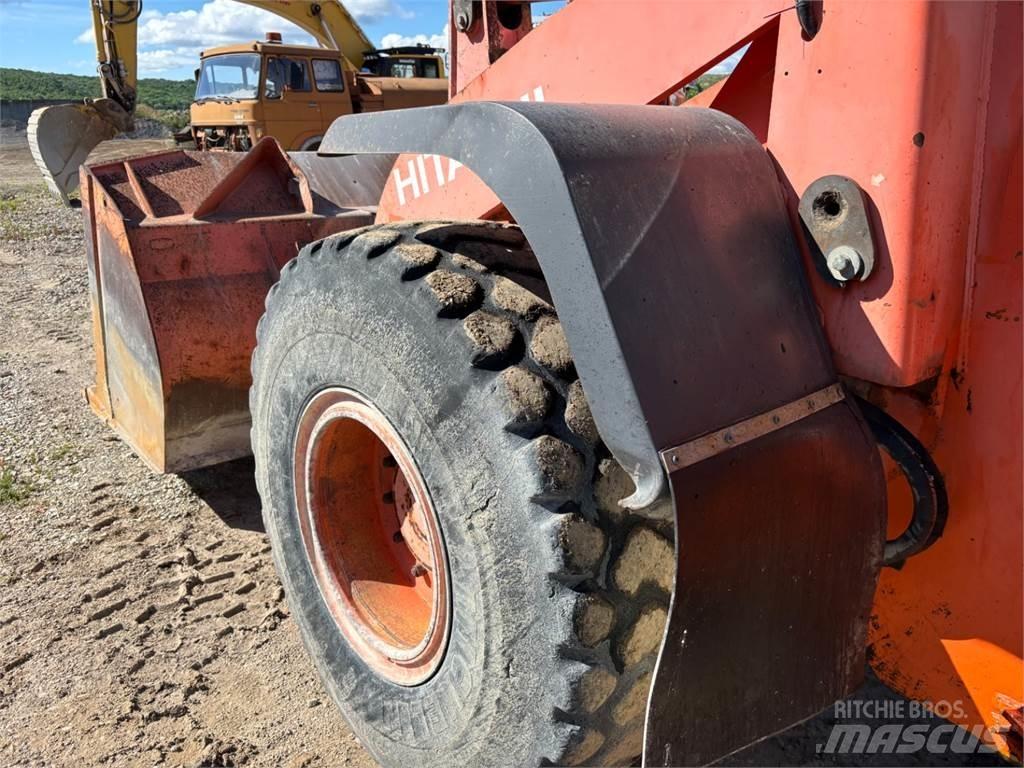 Hitachi LX170E Statyba - Kita