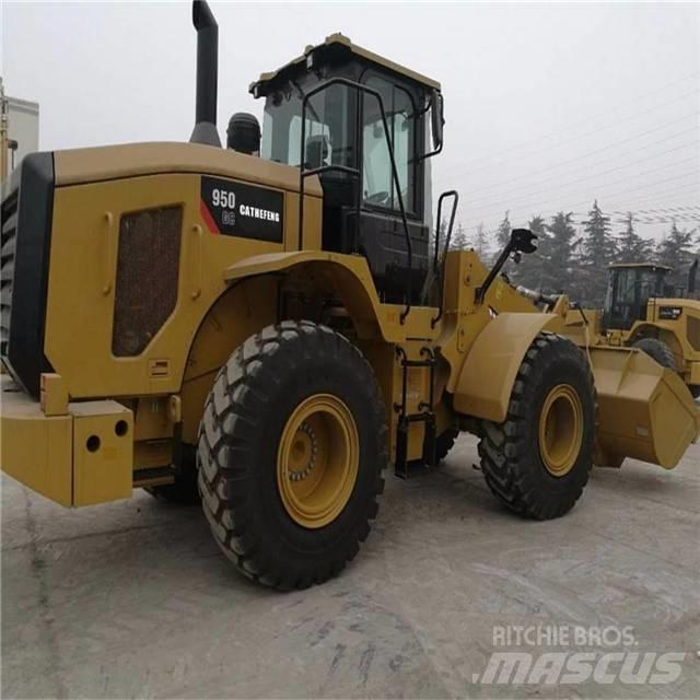 CAT 950K Naudoti ratiniai krautuvai