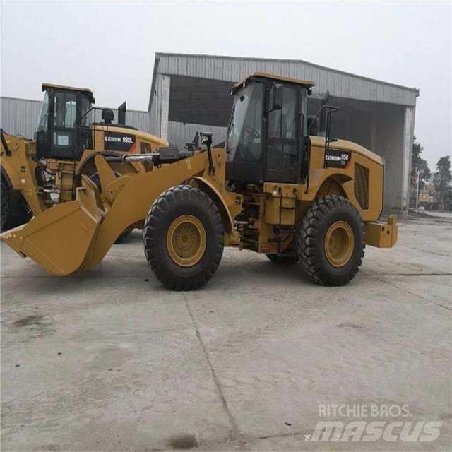 CAT 950K Naudoti ratiniai krautuvai