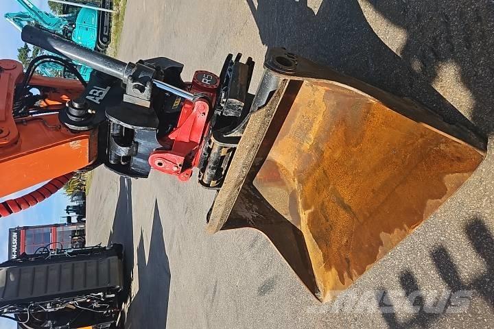 Hitachi ZX 140W-6 Ratiniai ekskavatoriai