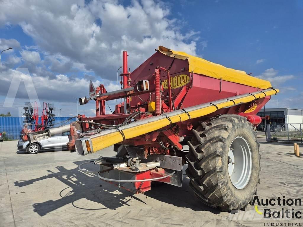 Bredal K 105 Mineralinių trąšų barstytuvai