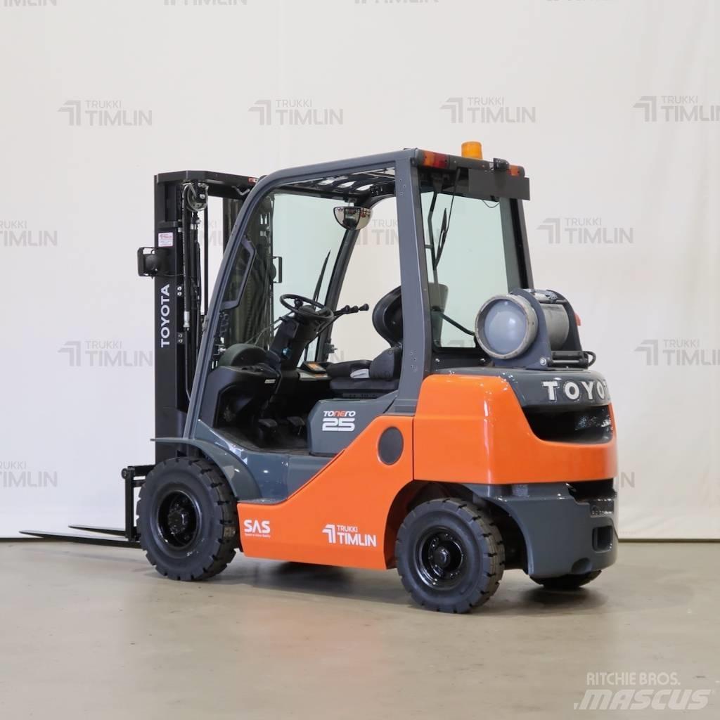 Toyota 02-8FGF25 LPG (dujiniai) krautuvai