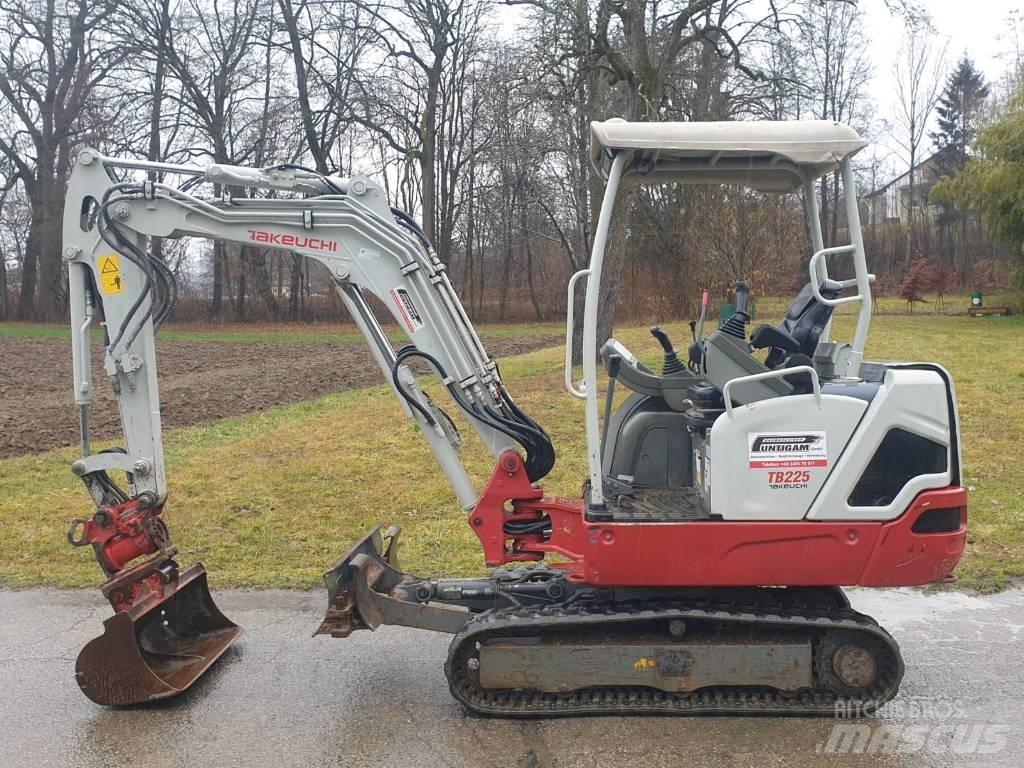 Takeuchi TB 225 Mini ekskavatoriai < 7 t