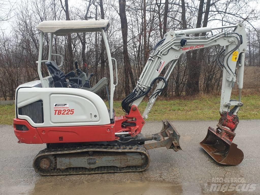 Takeuchi TB 225 Mini ekskavatoriai < 7 t