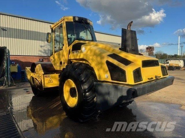 Bomag BW 216 DH-4i Vieno būgno volai