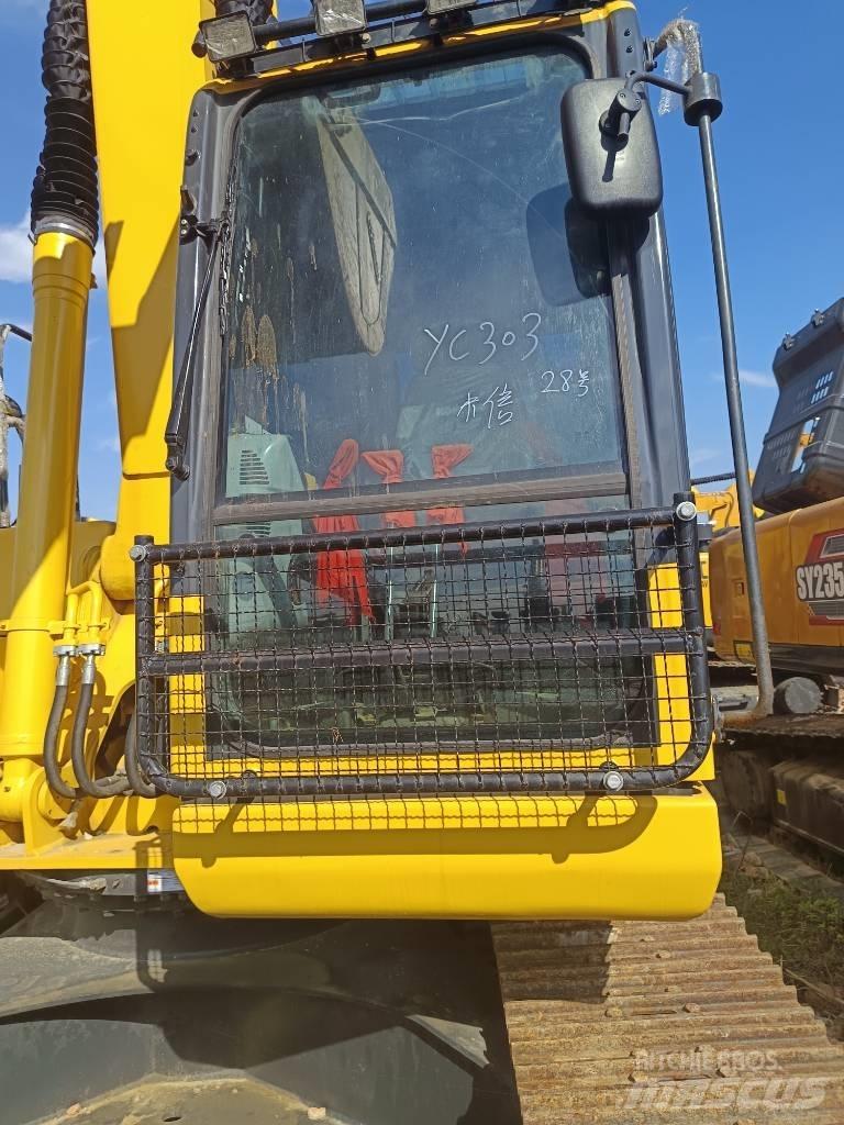 Komatsu PC 200 Vikšriniai ekskavatoriai