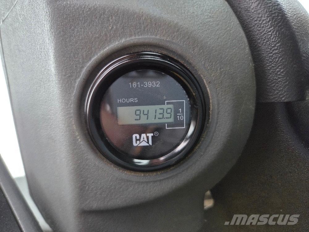 CAT 938 G Naudoti ratiniai krautuvai