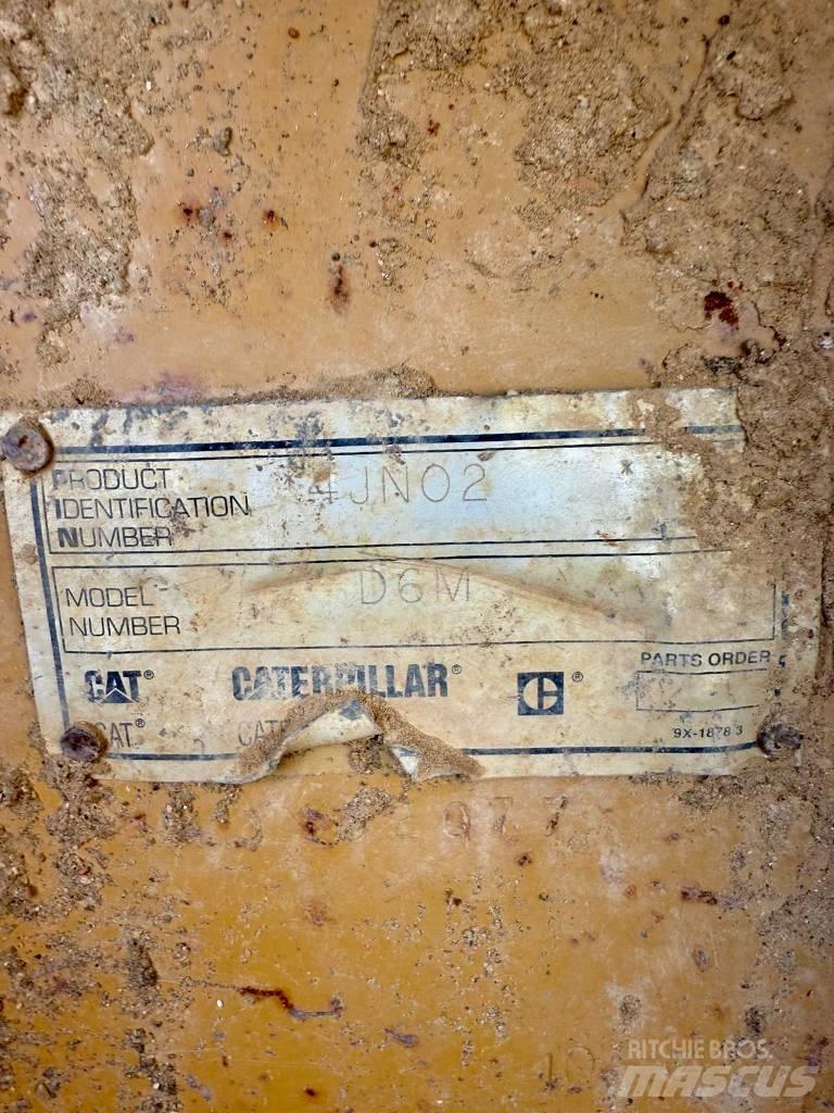 CAT D 6 M LGP Vikšriniai buldozeriai