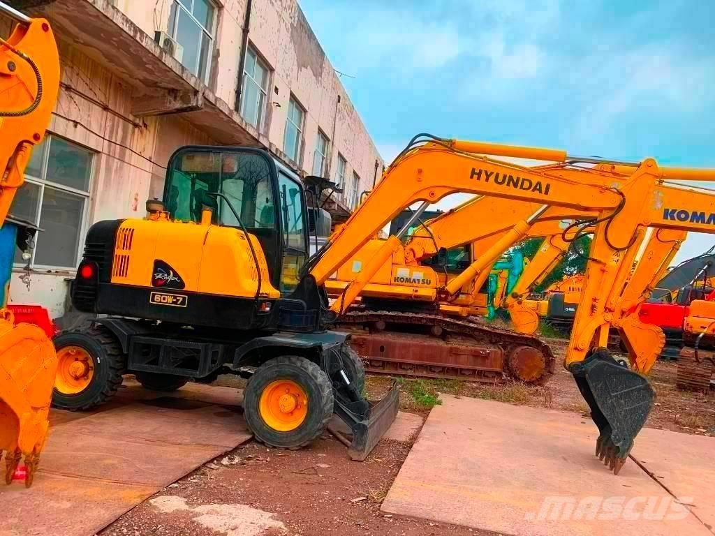 Hyundai Robex 60 W-7 Ratiniai ekskavatoriai