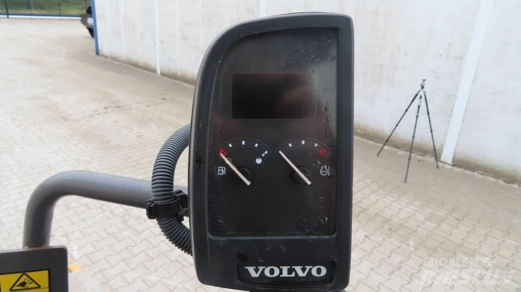 Volvo SD45B Vieno būgno volai