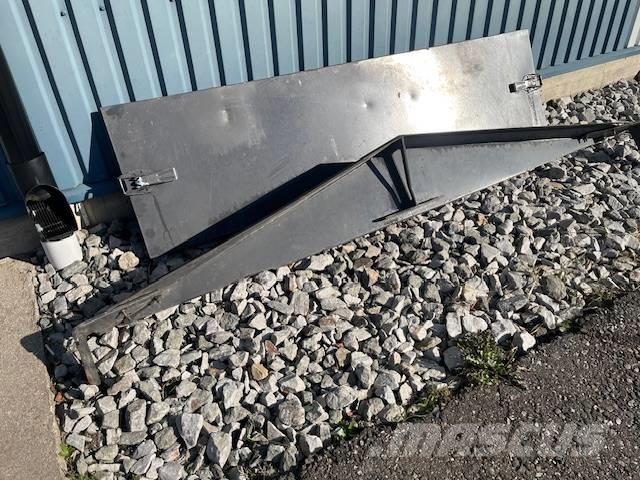 Metsjö Metamid Grūdų vežimėliai