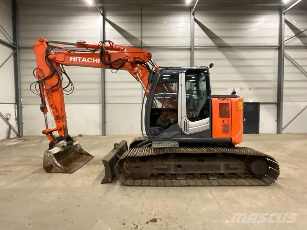 Hitachi ZX 135 US-3 Vikšriniai ekskavatoriai