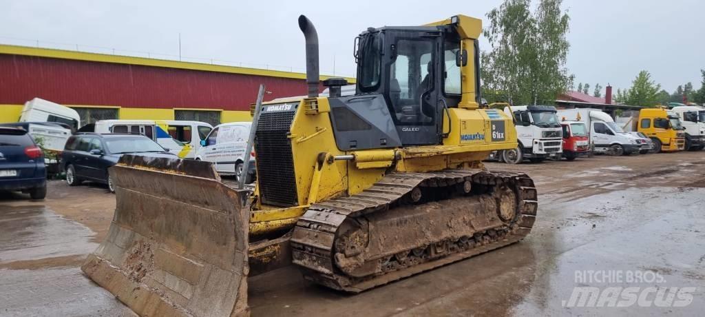 Komatsu D 61 EX-15 Vikšriniai buldozeriai