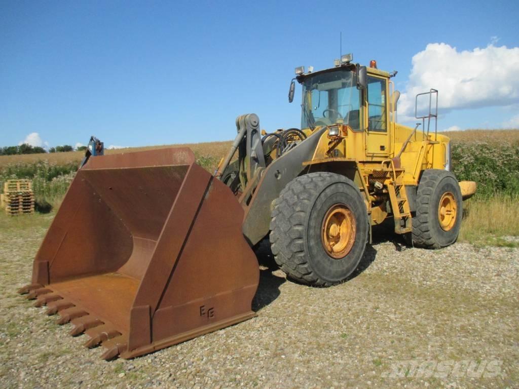 Volvo L 180 E Naudoti ratiniai krautuvai