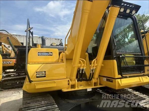 Komatsu PC 200 Vidutinės galios ekskavatoriai 7-12 t