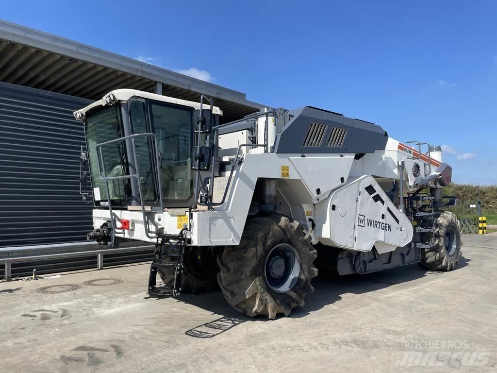 Wirtgen WR 240I Asfalto perdirbimo technika