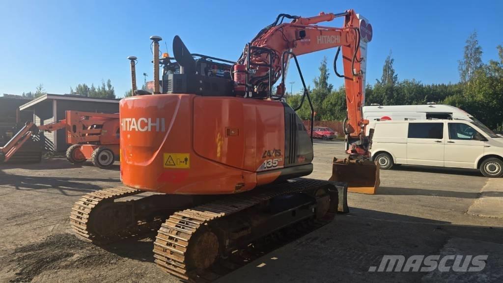 Hitachi ZX 135 US-6 Vikšriniai ekskavatoriai
