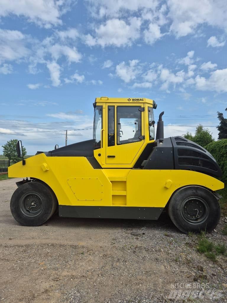 Bomag BW 24 R H Pneumo volai