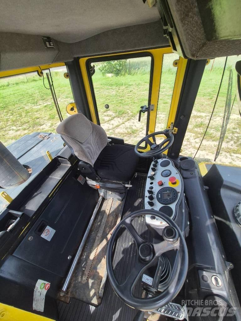 Bomag BW 24 R H Pneumo volai