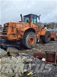 Fiat-Hitachi w230 Naudoti ratiniai krautuvai