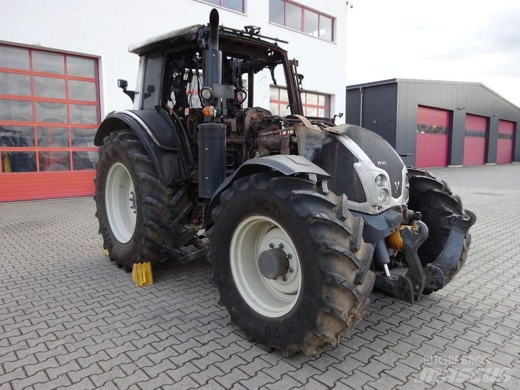 Valtra N123  Wom Transmisijos
