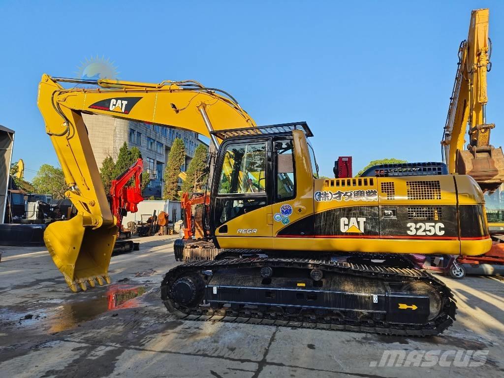 CAT 325 C Vikšriniai ekskavatoriai