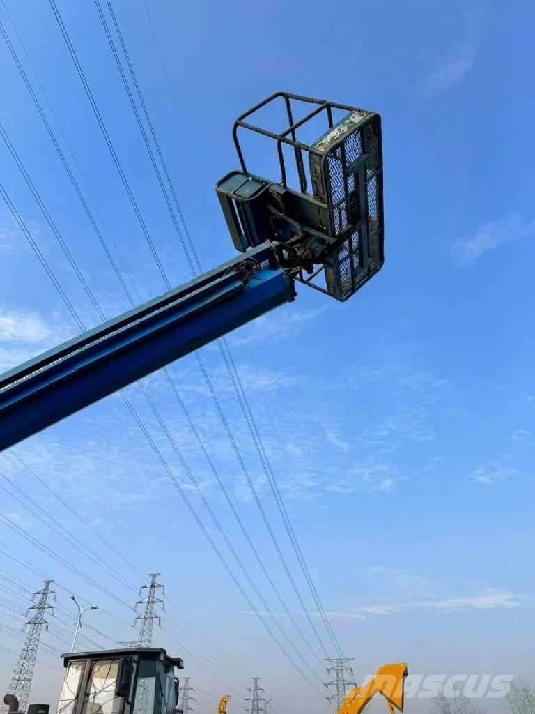 Genie S 60 Teleskopiniai keltuvai