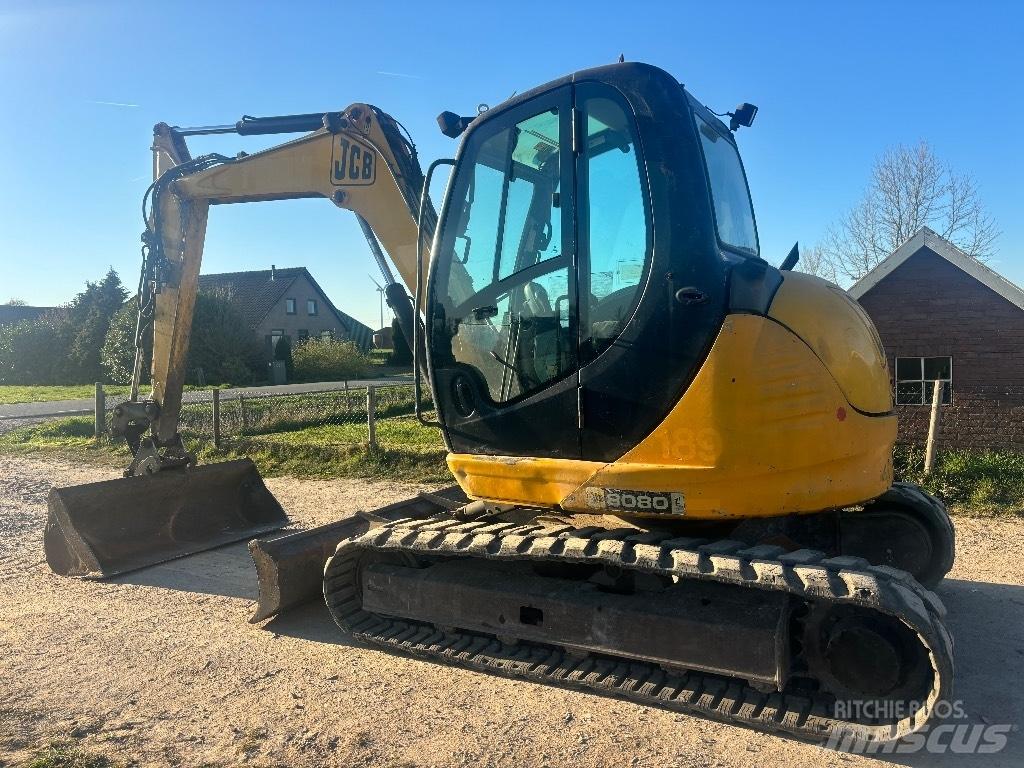 JCB 8080 Vidutinės galios ekskavatoriai 7-12 t