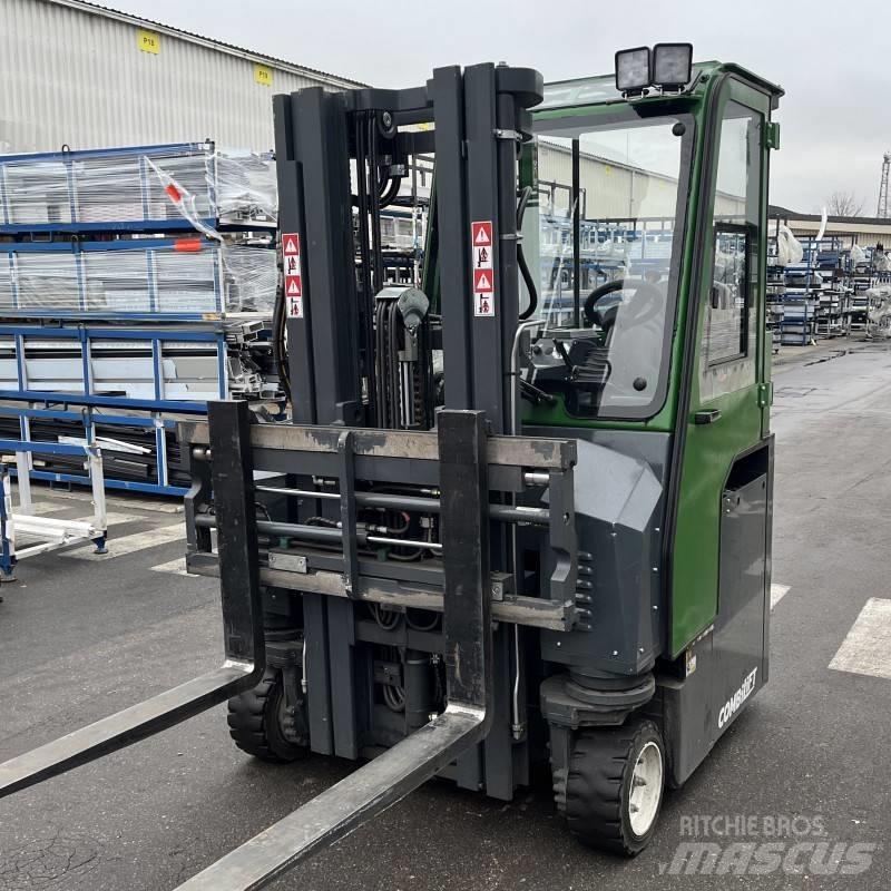 Combilift CBE 2500 Šakiniai krautuvai su privažiavimu iš visų keturių pusių