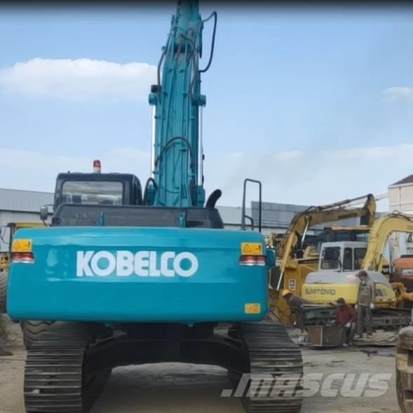 Kobelco SK 200 Vikšriniai ekskavatoriai