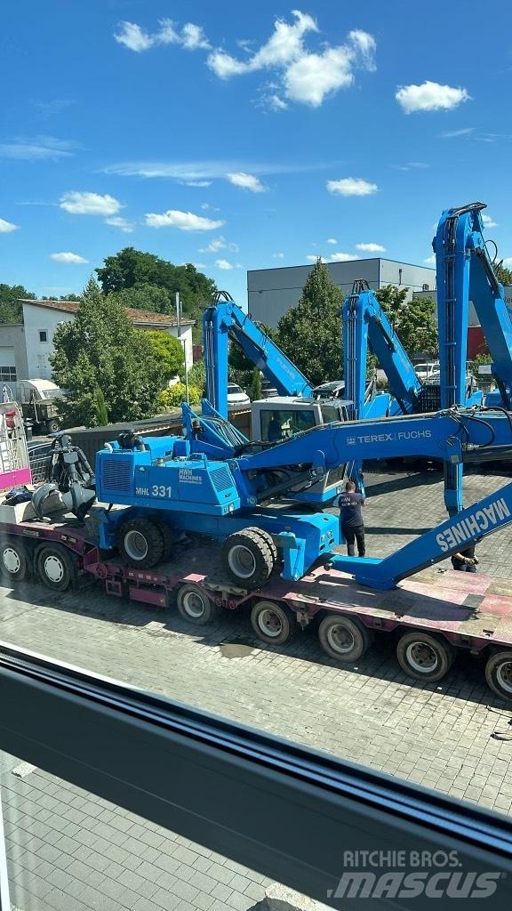 Fuchs MHL 331 C Atliekų / pramoniniai krautuvai
