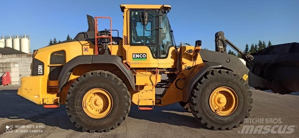 Volvo L 120 H Naudoti ratiniai krautuvai