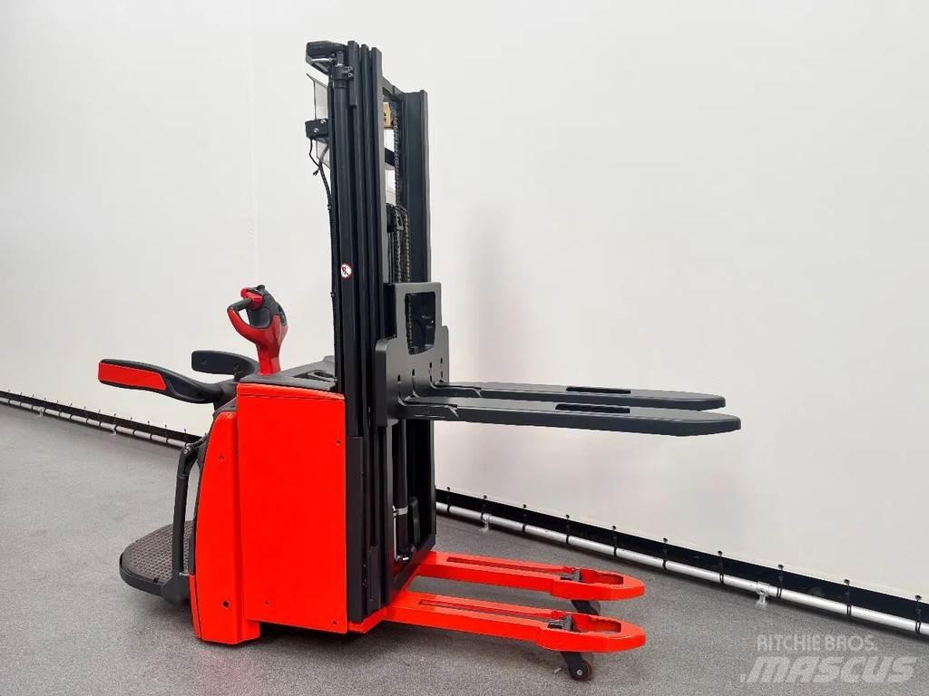 Linde L 14 AP Rankiniai vėžimėliai