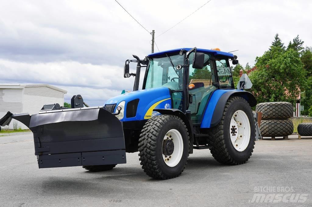 New Holland T 5050 Traktoriai