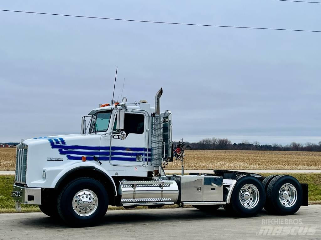 Kenworth T 800 Naudoti vilkikai