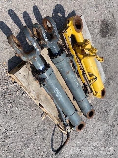 Komatsu WA380-6 Hidraulikos įrenginiai